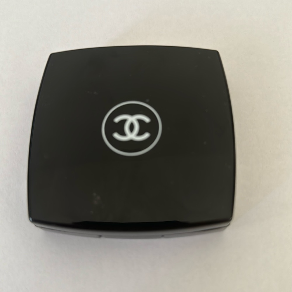 LES 4 ombres 16 Murano Chanel